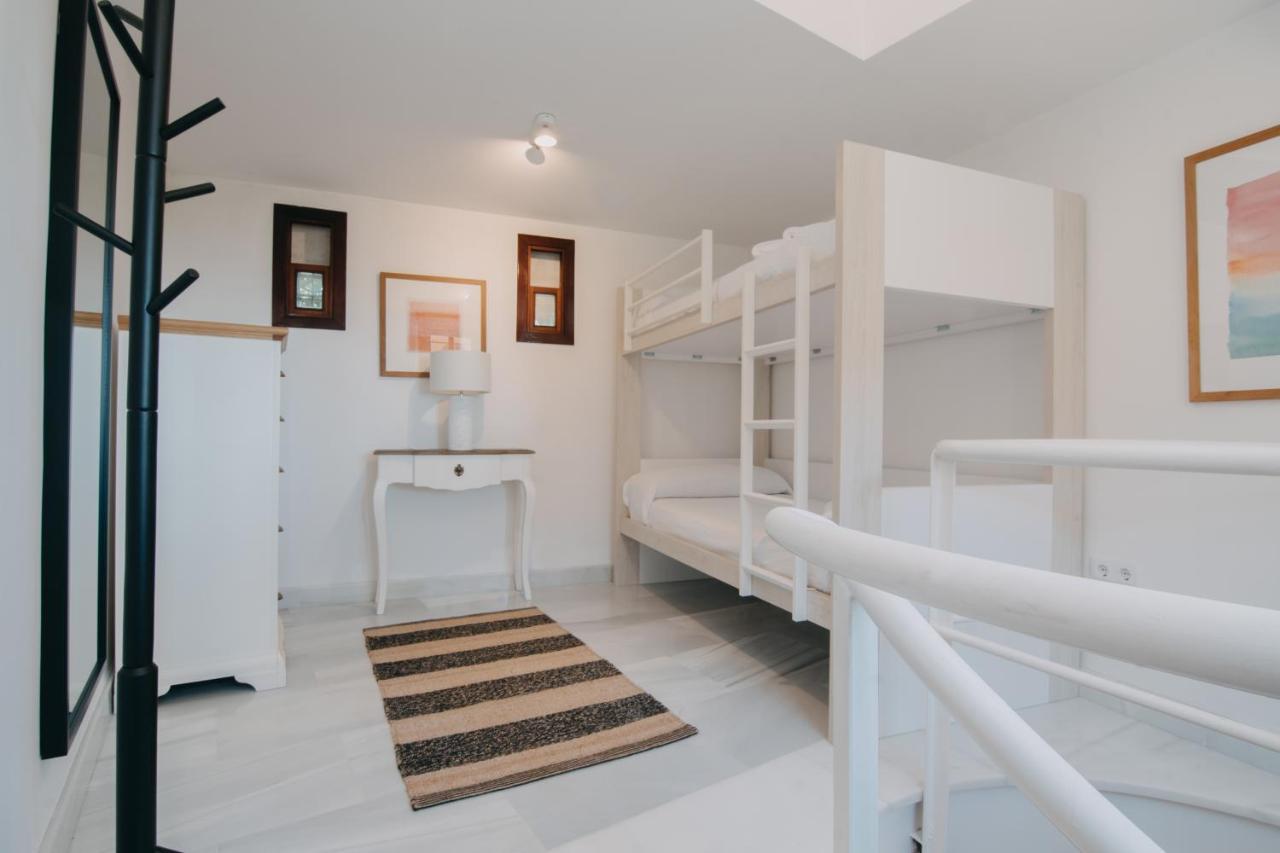 Tuguest Alhambra House Apartman Granada Kültér fotó