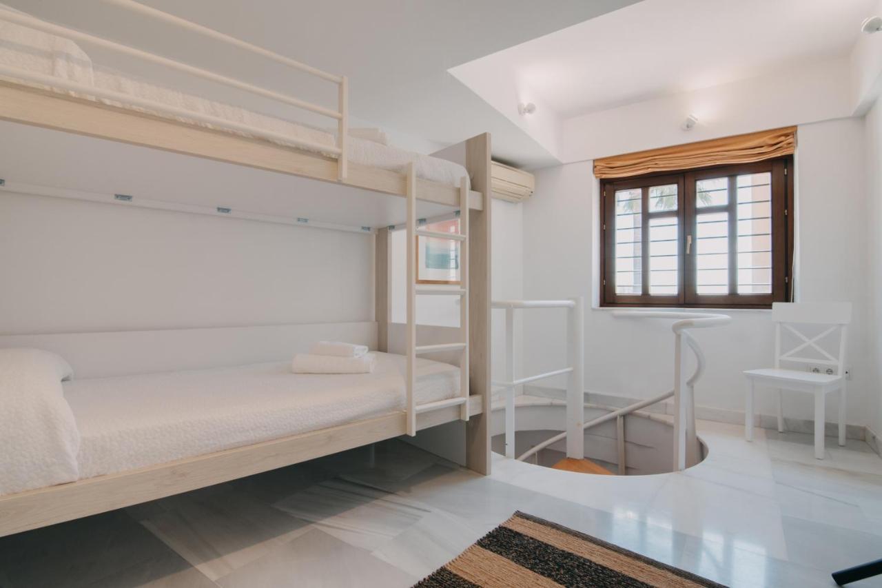 Tuguest Alhambra House Apartman Granada Kültér fotó