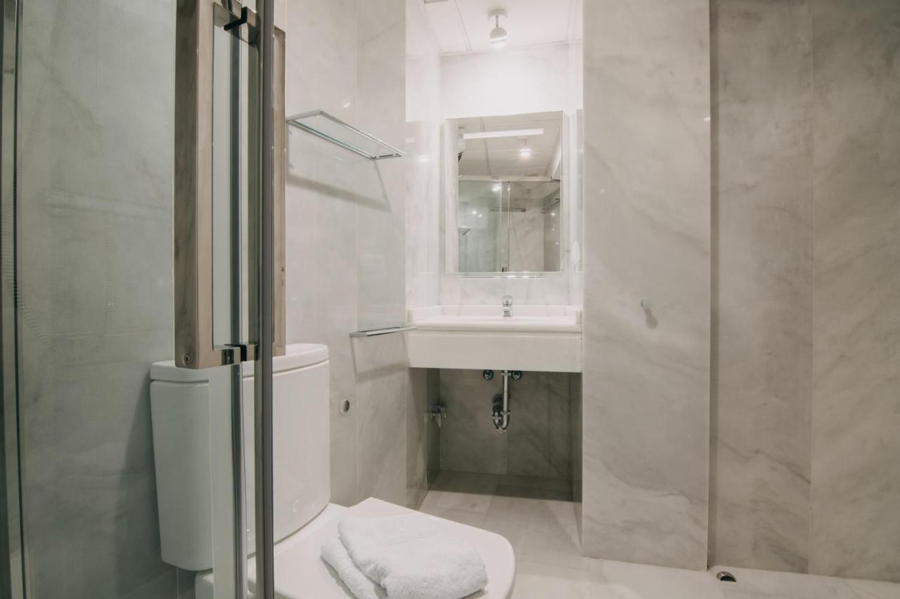 Tuguest Alhambra House Apartman Granada Kültér fotó